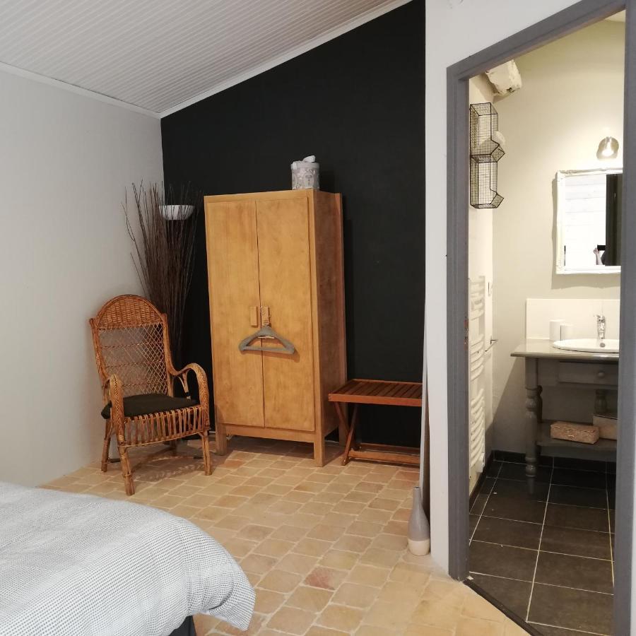 Bed and Breakfast Au Logis De La Mongie Soullans Exterior foto